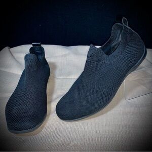 Black Rivet Black Knit Slip-On Shoes Women’s Approx Size 6.5–7 Comfort Sneaker